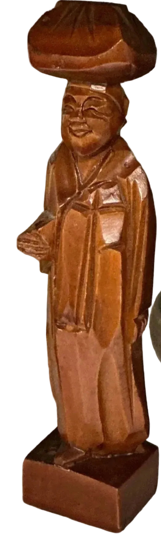 Statuette